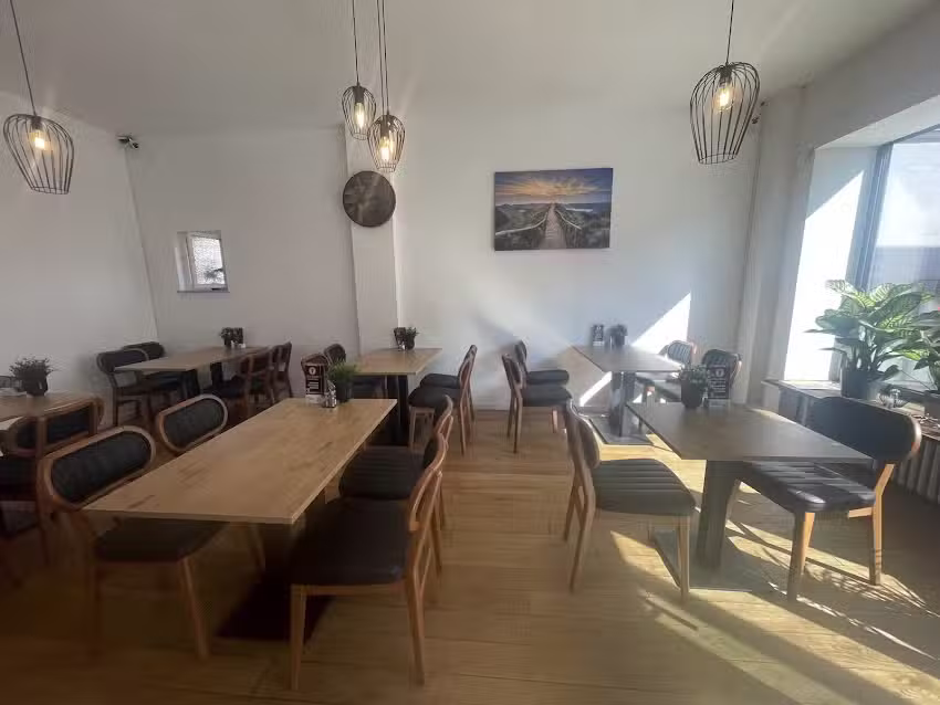 G&uuml;l Kebap Hainburg