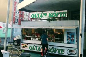G&uuml;l&uuml;n k&ouml;fte