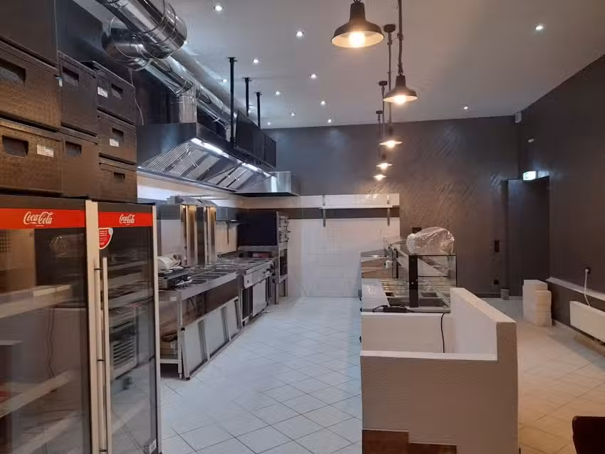 G&uuml;neys D&ouml;ner Pizzeria