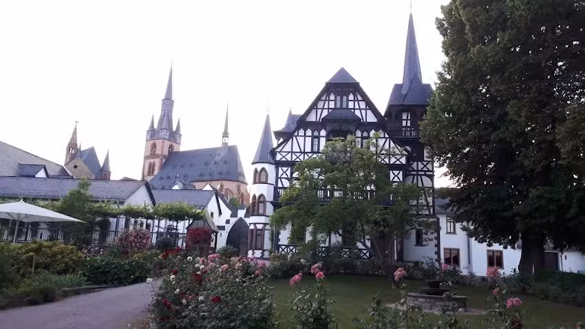 Gutsausschank Kroneberger-Sch&auml;fer