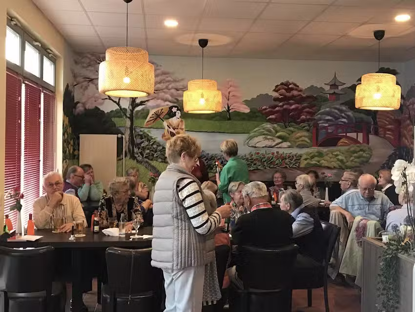 Hà My Vietnamese Kitchen & Sushi Bar