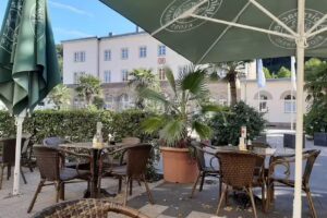 Haag&rsquo;s Bistro