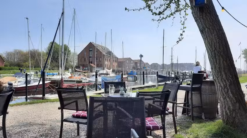 Hafenimbiss Kap Orth