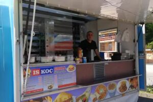 H&auml;hnchen und D&ouml;ner Grill