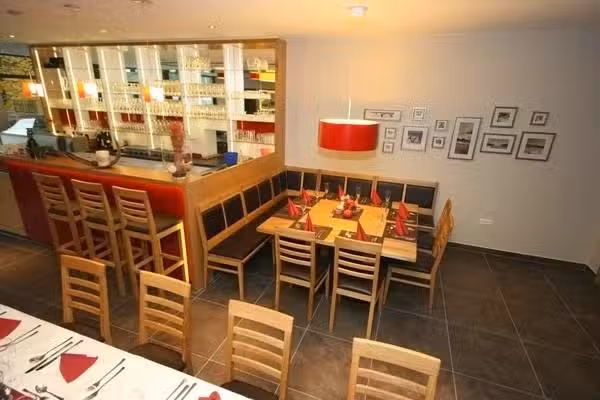 Hallenbadrestaurant Plitsch Platsch