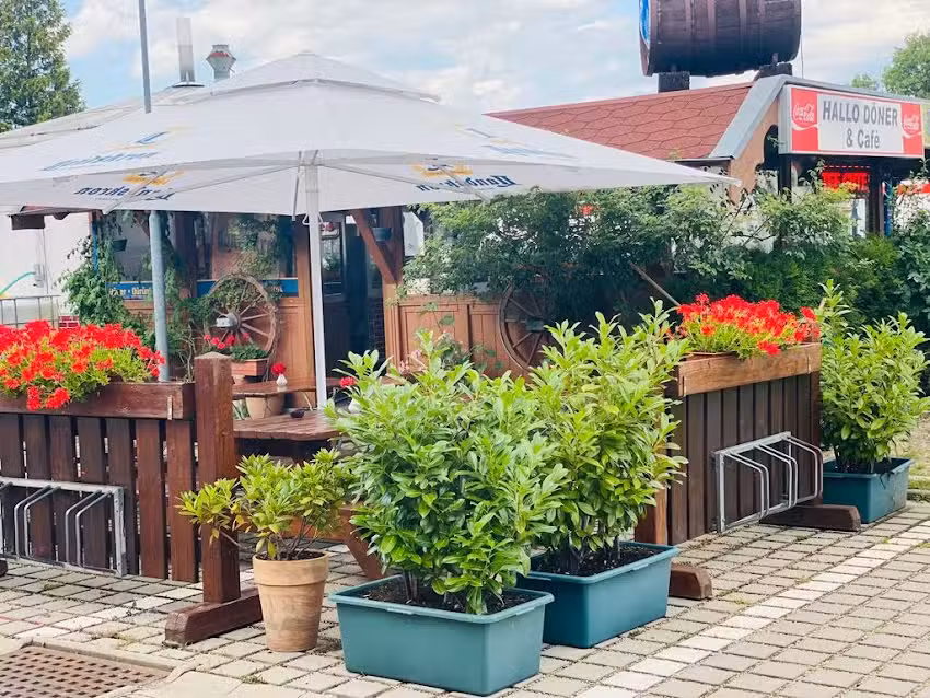 Hallo D&ouml;ner & Cafe