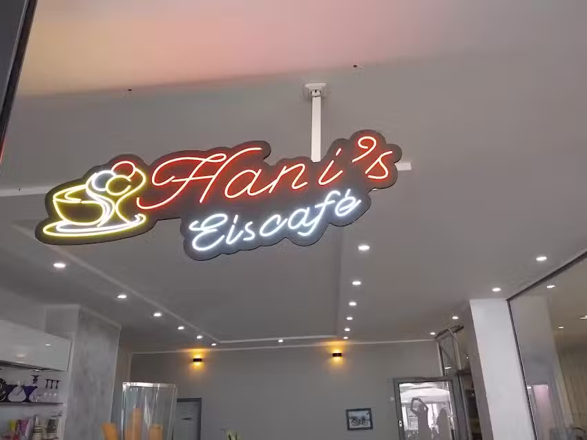 Hani&rsquo;s Eiscaffe