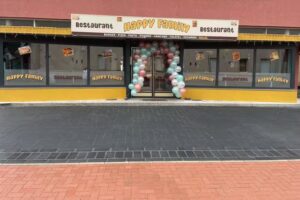 HappyFamily Restaurant