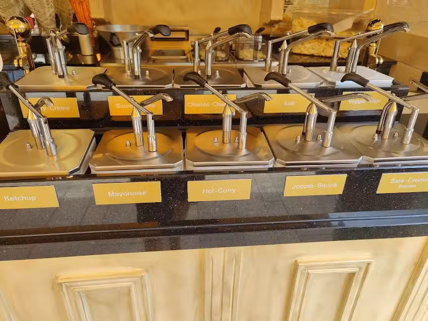 Hardy’s Fries & Ice