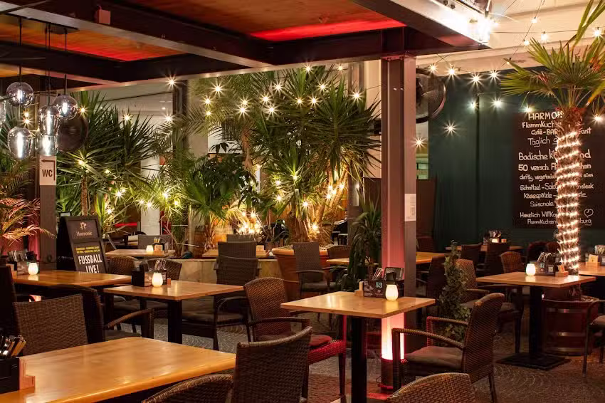 Harmonie Flammkuchenhaus Restaurant &ndash; Caf&eacute; &ndash; Bar &ndash; Eventkeller