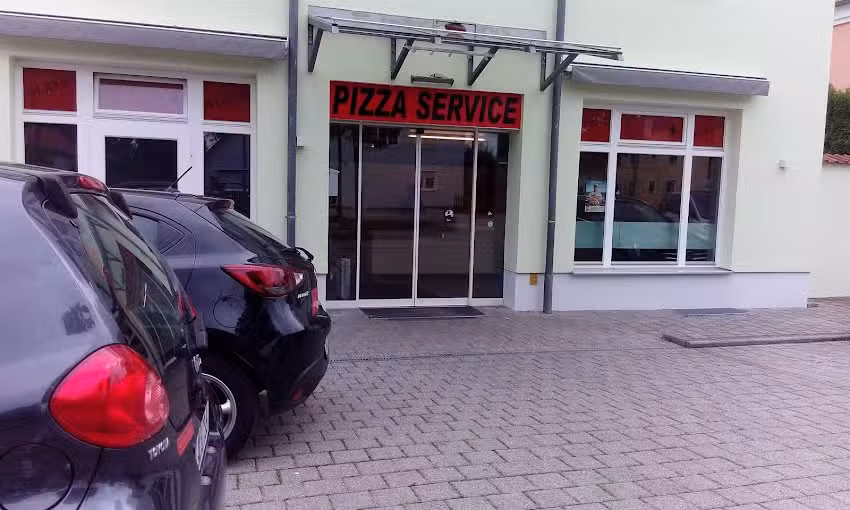 Harry&rsquo;s Pizza-China-Service