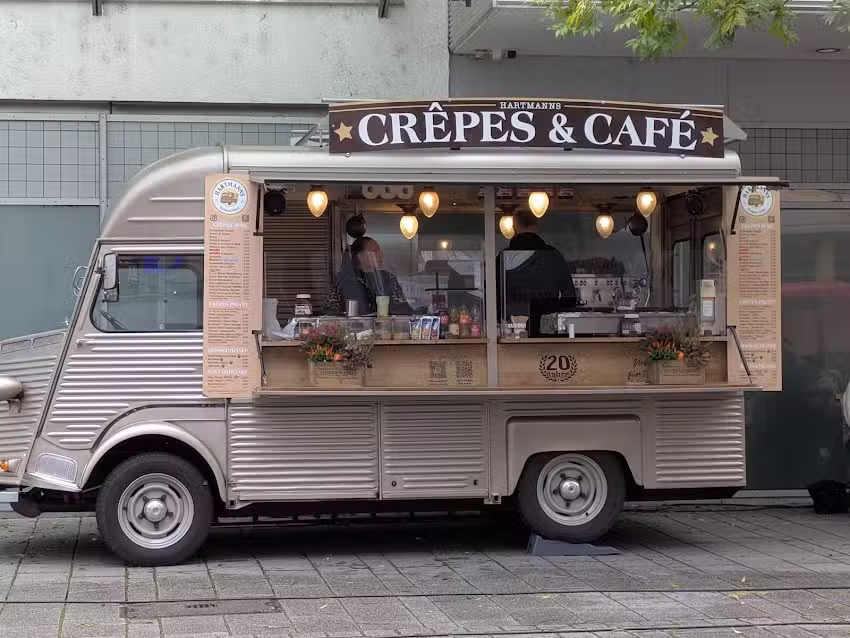 Hartmanns Cr&ecirc;pes-Caf&eacute; Stand