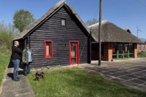 Haus am See Mustin