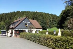 Haus an der Linde