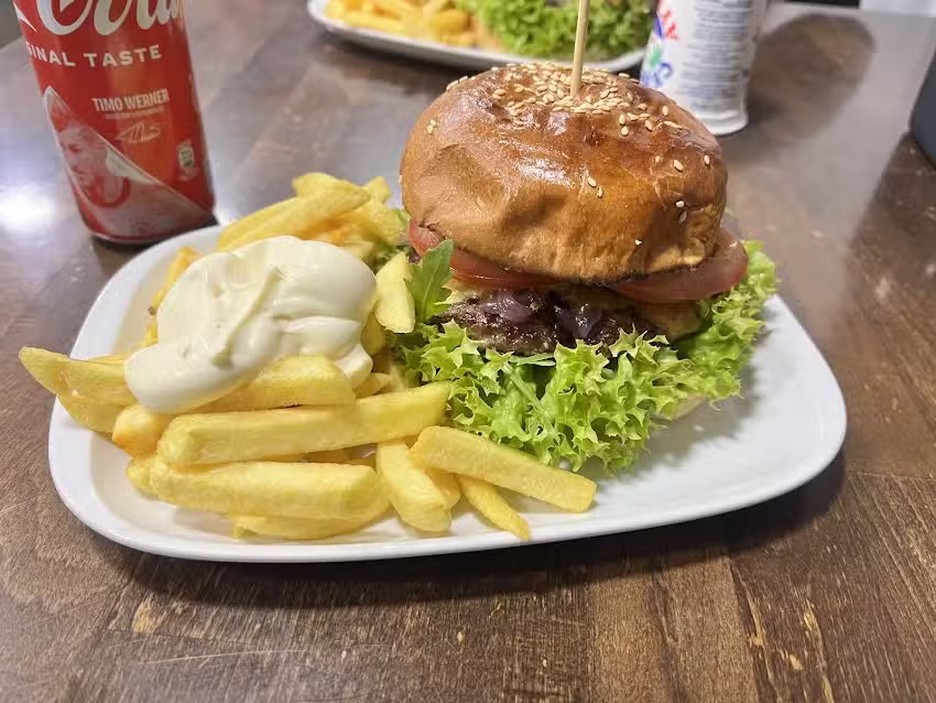 Haus des Burgers & D&ouml;ner