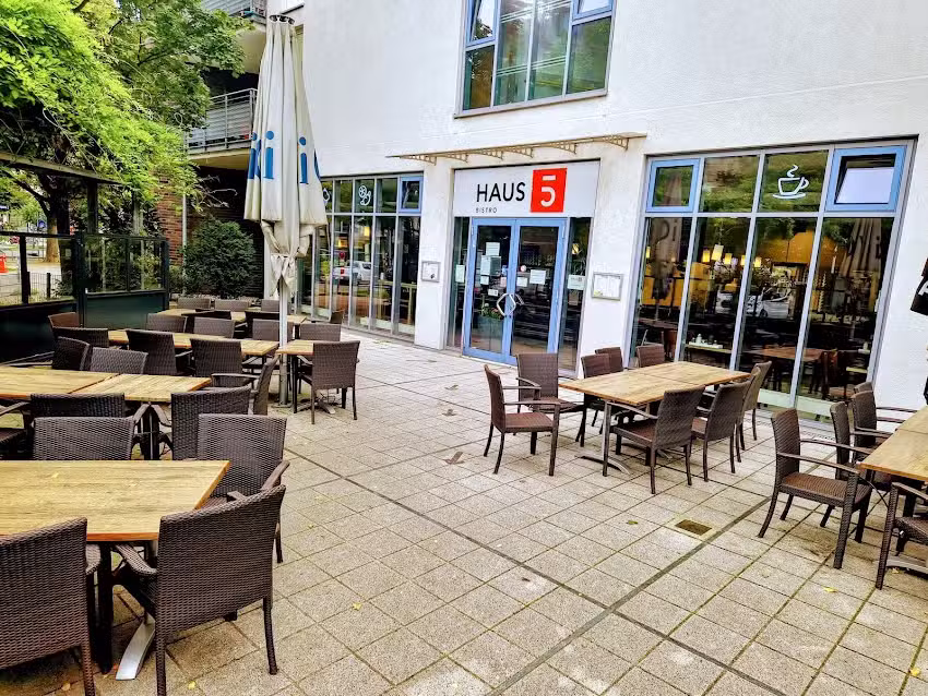Haus5 Bistro am Elbpark