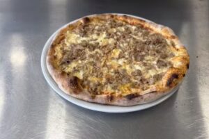 Helia Pizza