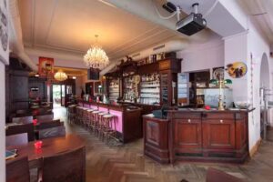 Hemingway Restaurant & Cocktailbar