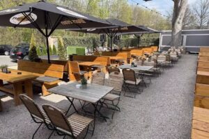 Hildesheimer Biergarten Old Path.