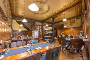 Historische Weinstube Forelle