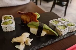 HN House Asia Food & Fresh Sushi