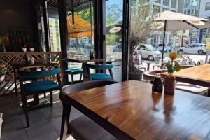 Hoang Deli Restaurant