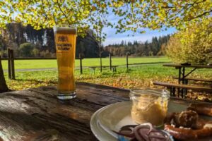 Hof-Biergarten Stillern