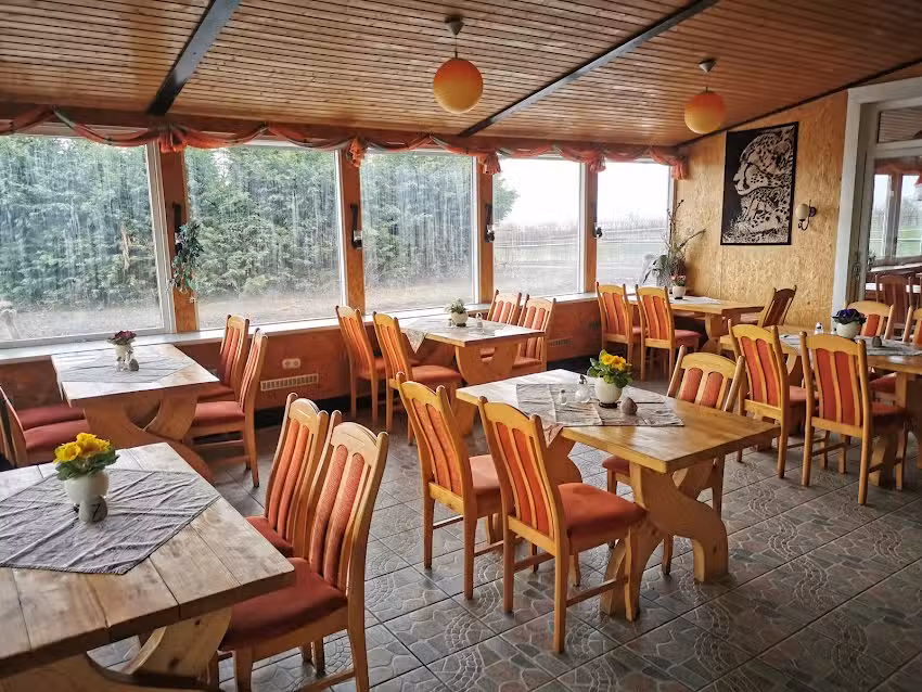Hofladen Straussenfarm Ostseeblick
