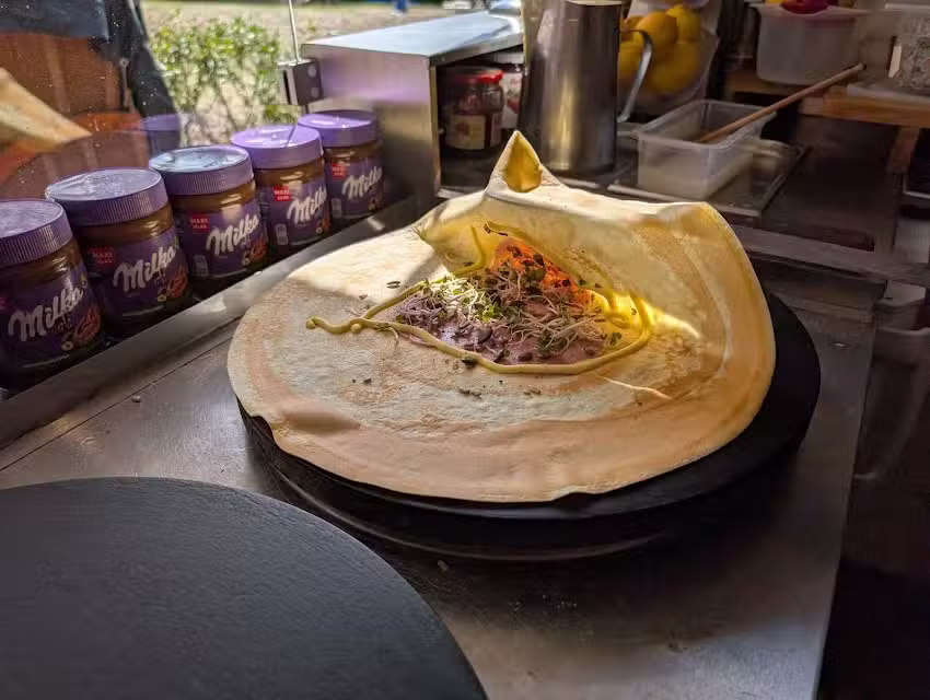Holy Cr&ecirc;pe