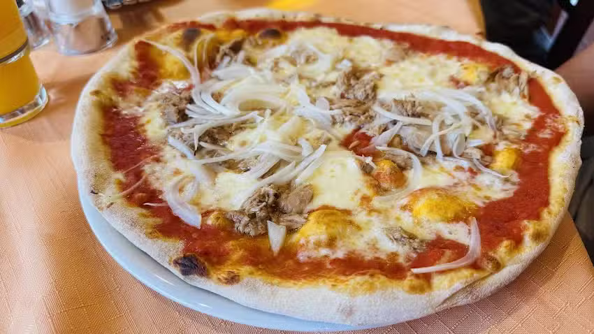 Holzofen Pizza