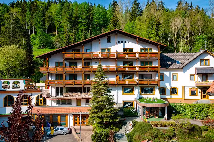 Holzschuhs Schwarzwaldhotel