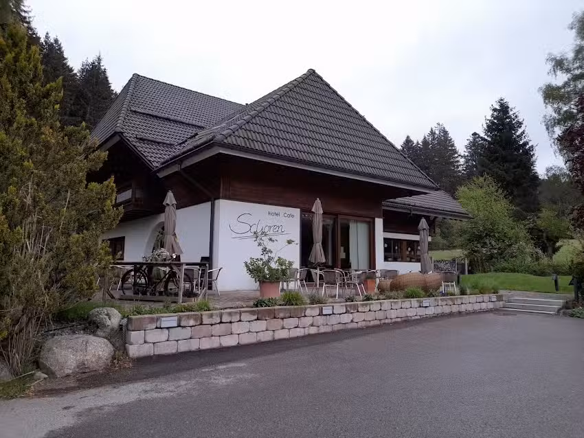 Hotel Caf&eacute; Schoren &ndash; Tanja Steidinger