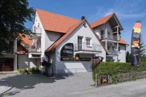 Hotel & Camping Reich am Schnackensee