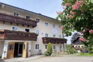 Hotel Chiemsee Beim Has&acute;n