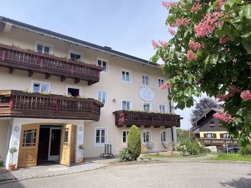Hotel Chiemsee Beim Has&acute;n