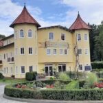Hotel D&uuml;nenschloss