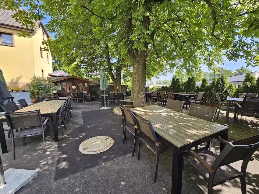 Hotel- Gasthof Tor zum Steigerwald