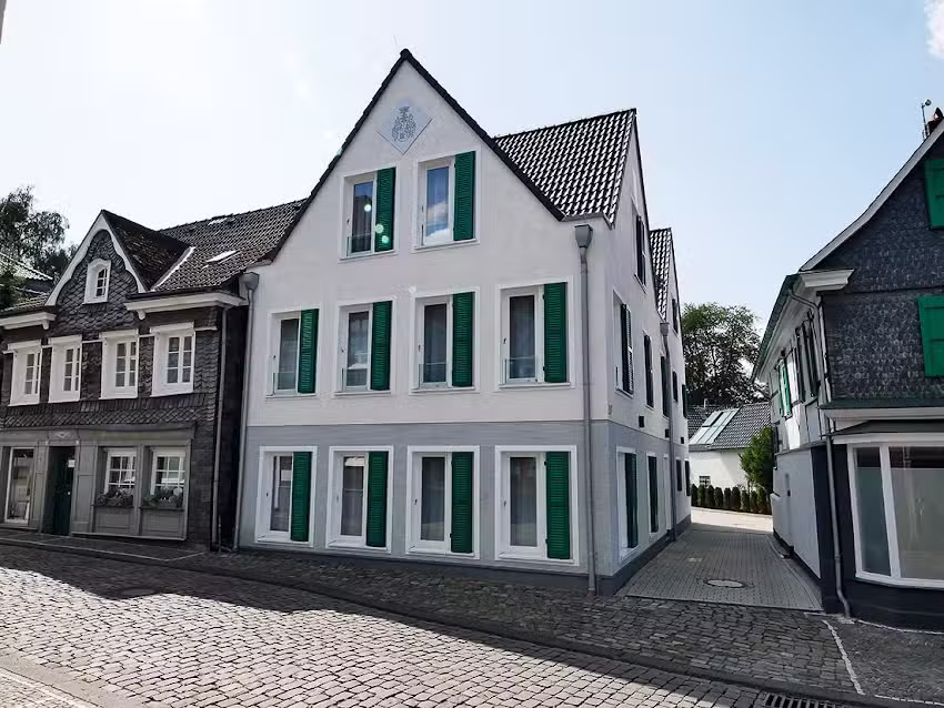 Hotel Gr&auml;frather Hof GmbH
