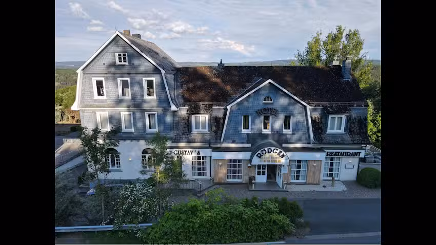 Hotel Haus R&ouml;dgen & Das Gustav&acute;s