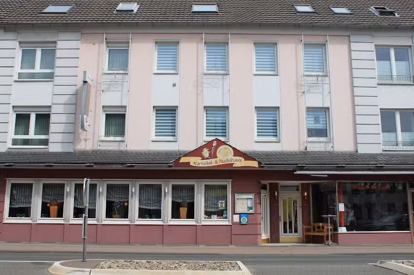 Hotel Nieder&eacute;e