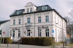 Hotel-Restaurant &bdquo;Alt-Karow&ldquo;