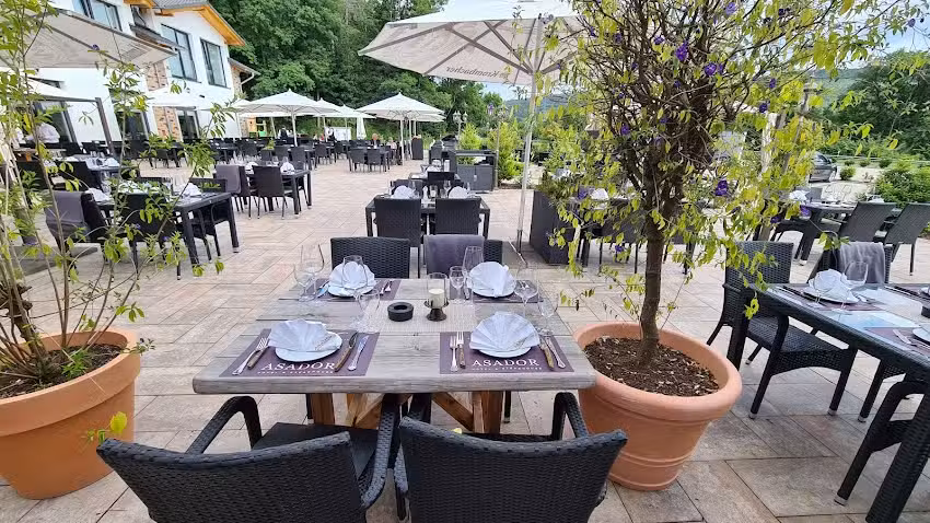 Hotel & Restaurant Asador