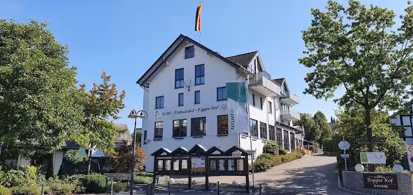 Hotel Restaurant Bigger Hof, Platzhirsch am Jahnplatz