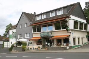 Hotel-Restaurant-Caf&eacute; Laber