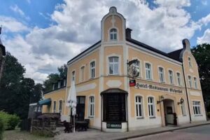 Hotel & Restaurant Eichenhof Inh. Michael Mecking