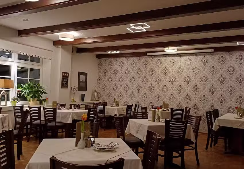 Hotel- Restaurant- Eiscafe &bdquo;Stadtmitte&ldquo;