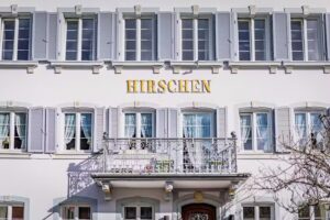 Hotel Restaurant Hirschen &ndash; Douce Steiner