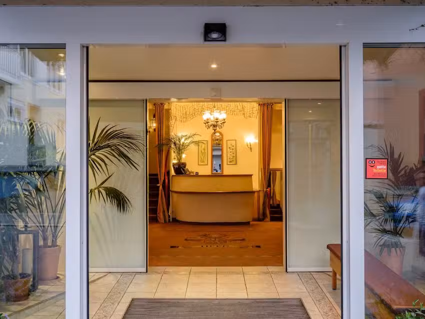 Hotel Restaurant Hohenstaufen