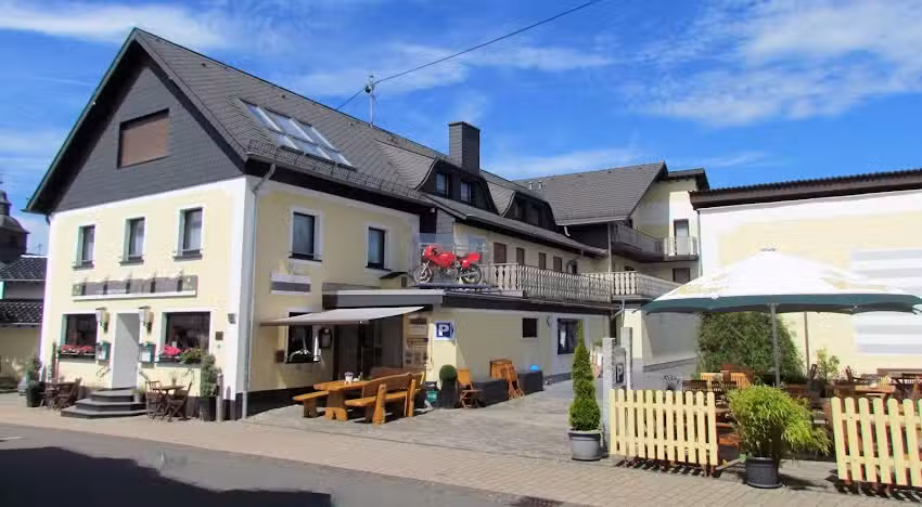 Hotel Restaurant H&uuml;llen