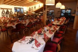 Hotel Restaurant Krone Hauri GmbH
